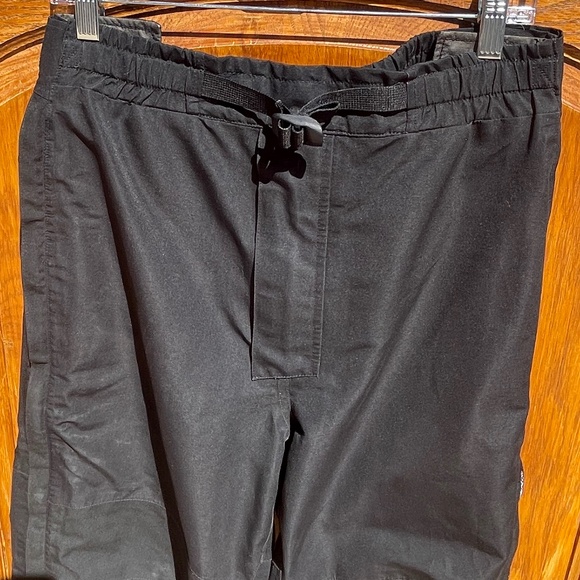 Great Condition ~ Mountain Hardware Gore-tex Ski/Snow Pants (Men’s Size Medium) - Picture 4 of 13